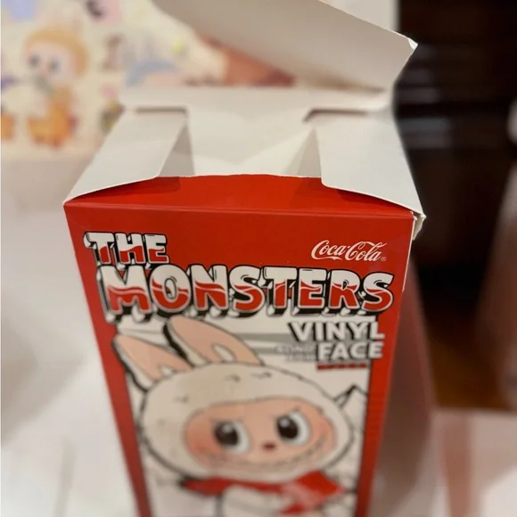 Labubu Coca Cola Can Popmart - Picture 6 of 7